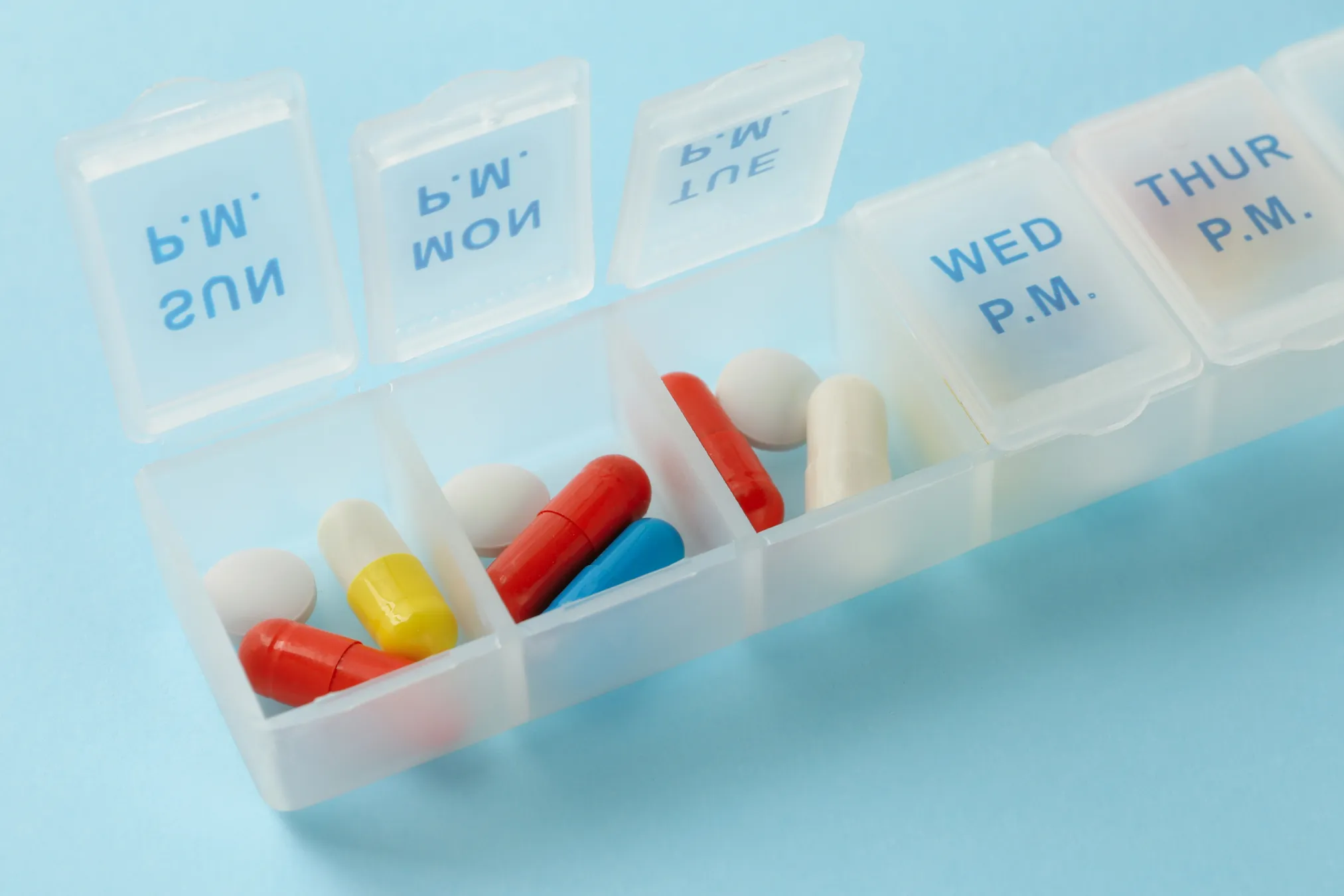 Open pill organizer